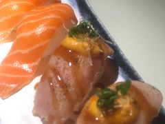 三文鱼寿司2粒入-猛式料理嘉州新光天地店