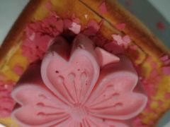 十年纪念版面包诱惑-蜜桃餐厅·伴山(湖滨商业街店)