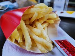 刚炸出来薯条-麦当劳(西单明珠店)