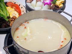 八珍秘制高山腊猪脚汤-八珍玉食鸡煲·打边炉(印象城店)