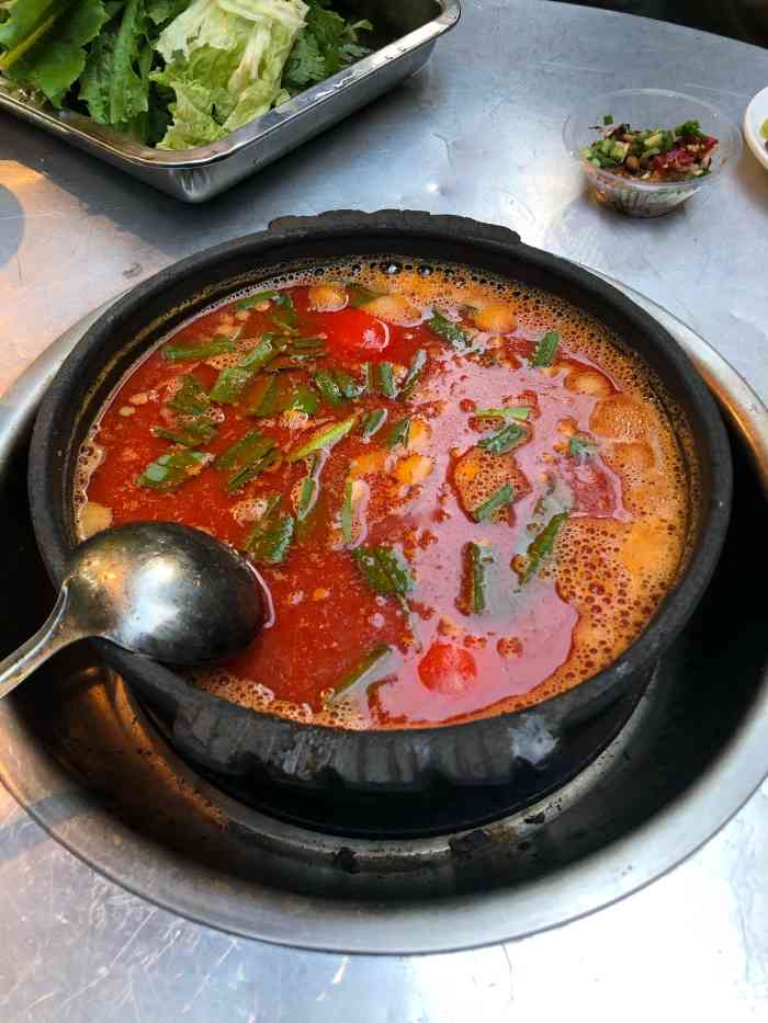 农家腊肉豆米火锅(新华巷店)-"可能是因为贵州人,更喜欢传统豆米火锅