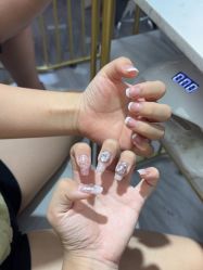 -瞧·享轻奢美甲美睫