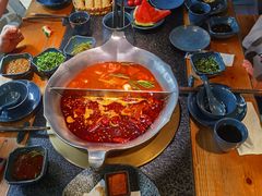 -湊湊火锅·茶憩(南京东路悦荟店)