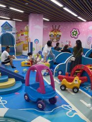 -孩子王童乐园(鹏瑞利青羊广场店)