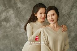 -时光纪亲子全家福照相馆(静安店母女写真父母纪念照)