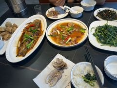-鑫悦楼煎蟹·16年海鲜大排档