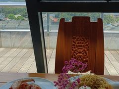 -四月吧餐厅(正阳步行街店)