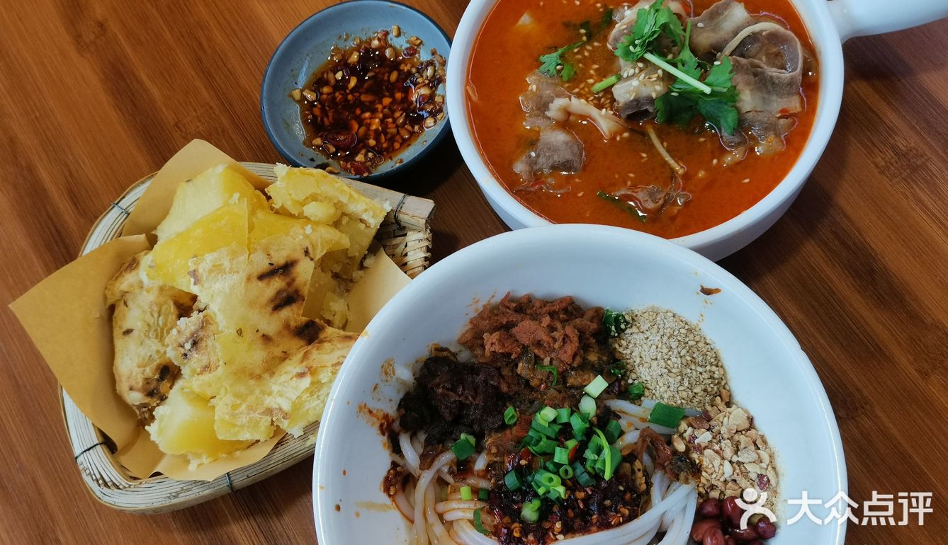 云小孃烧洋芋,就在仕林街!