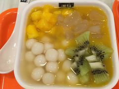 -满记甜品(优客百盛店)