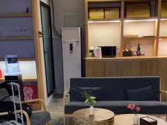 -闲隅江景艺术酒店(解放碑洪崖洞总店)