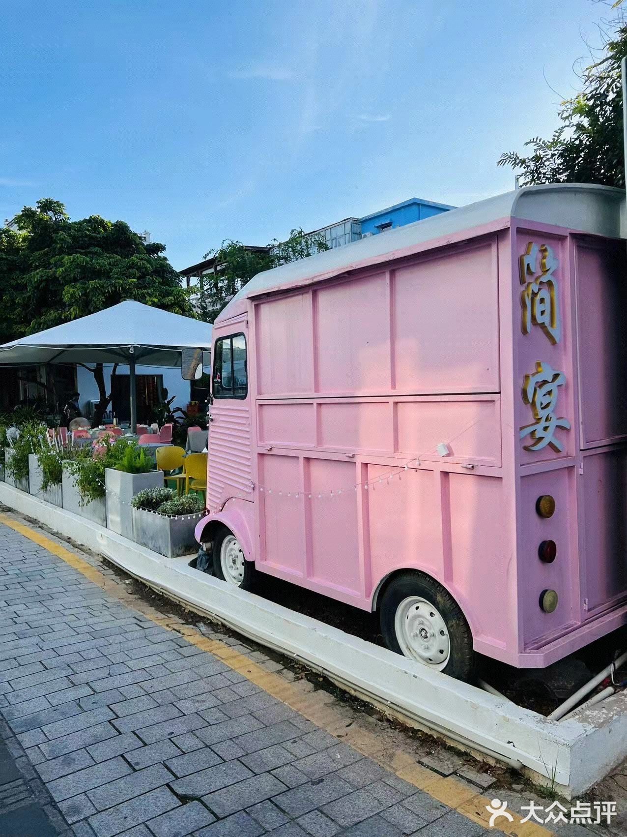 深圳大鹏较场尾花园式餐厅