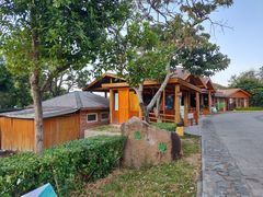 -美人鱼悬崖海景餐厅(鹿嘴山庄店)