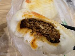 -白翔甜食店