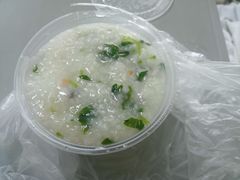菜粥-中医院-的食堂