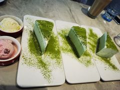 -必胜客(航洋国际店)