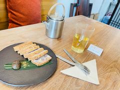 凤梨乌龙-知亘茶食