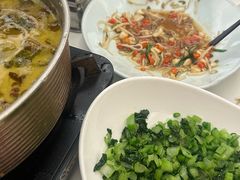 -饭怕鱼·黄焖鲟龙鱼(湖大店)