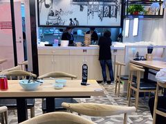 大堂-顾一碗馄饨·烧麦(儿童医学中心店)