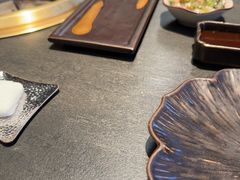 -铭牛烧肉·和牛海鲜自助(高新月牙湖店)