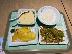 -老乡鸡(上海品尊国际中心店)