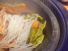 -山河屯铁锅炖鲜鹅·东北菜(开发区一店)