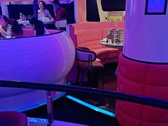 -巴特餐饮6加1音乐餐吧·新疆菜