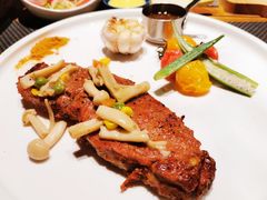 -半悦牛排(龙湖西宸天街店)