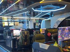 -嘻娱电竞·龙嘉兴(创业花园店)