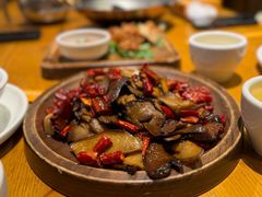 -隔壁老王·家常云南菜(花巷店)