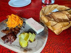 -羽深肉铺 Steak & Wine