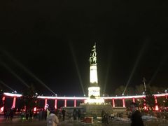 -人民防洪胜利纪念塔