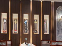 -哈啾嗨·新概念蒙餐(红星新城店)