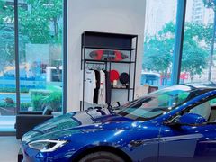 -TESLA 特斯拉(上海太古汇体验店)