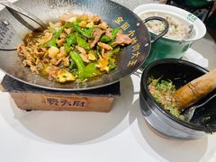 -费大厨辣椒炒肉(太平老街店)