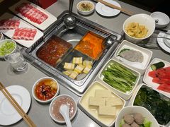 -海底捞火锅(宝龙广场夜宵主题店)