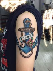 -怪咖纹身刺青