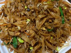 经典老友粉-蚝美人·生蚝海鲜烧烤(茶花园店)