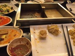 -焱三乐四川火锅店(经纬街店)