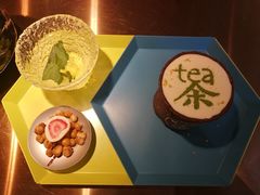 -茶是一枝花泡茶店