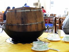 10、蒸锅。各种海鲜与其它食品都可以在此蒸熟。-蚝专家(北滘店)