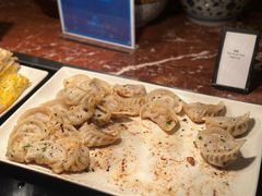 -上海虹桥祥源希尔顿酒店