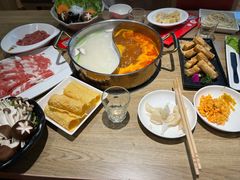 -彤德莱火锅(果园路店)