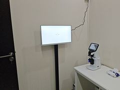 -Eziwish眼镜·蔡司授权店