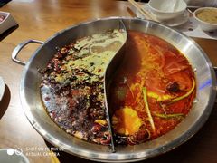 -红牌美蛙鱼头火锅(万辉国际广场店)