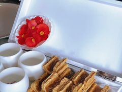 -弦月窗LUNETTE BY AMANDA(复兴路店)