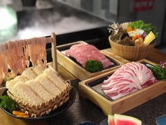 -湊湊火锅·茶憩(东城万达店)