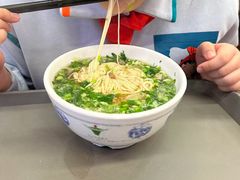 -东方宫·中国兰州牛肉拉面清真(三里屯店)