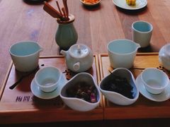 -梅间堂茶馆(绿地缤纷城店)