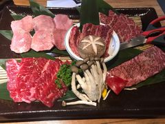 -炼火烤肉店