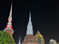 -勐巴拉娜西大剧院